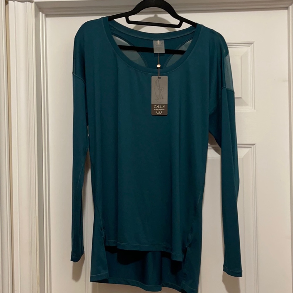 Calia by Carrie Underwood open back long athletic workout top lg new with tags.
